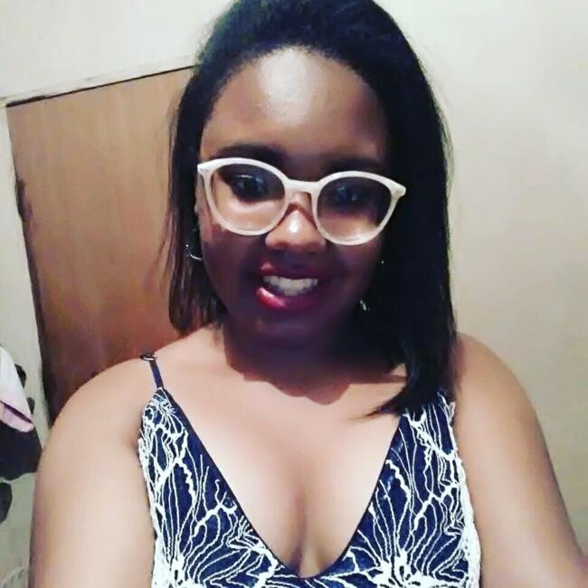 Babysitting job in Piracicaba: Manuele