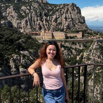 Babysitter in Barcelona: Nikki Lou