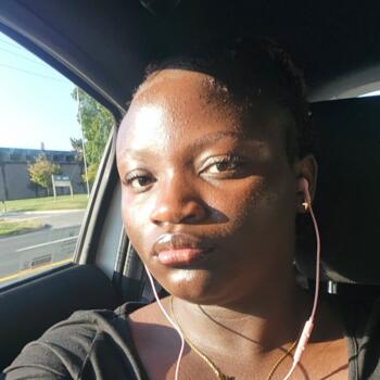 Babysitter Etobicoke: Moyosoreoluwa