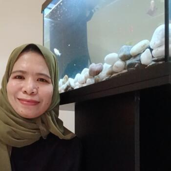 Babysitter in Dubai: Nurmalyn
