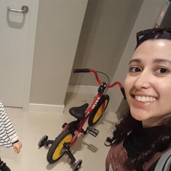 Babysitter in Itajaí: Mirella