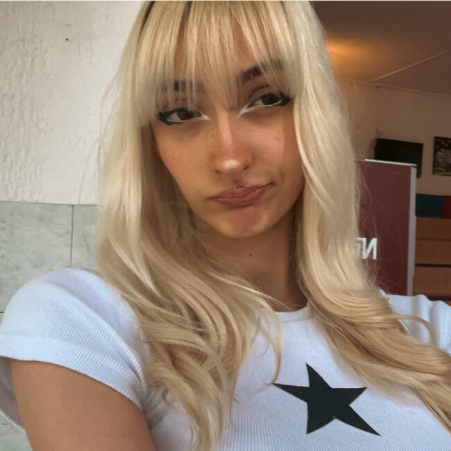 Bebisiterka u Beograd: Andjelina