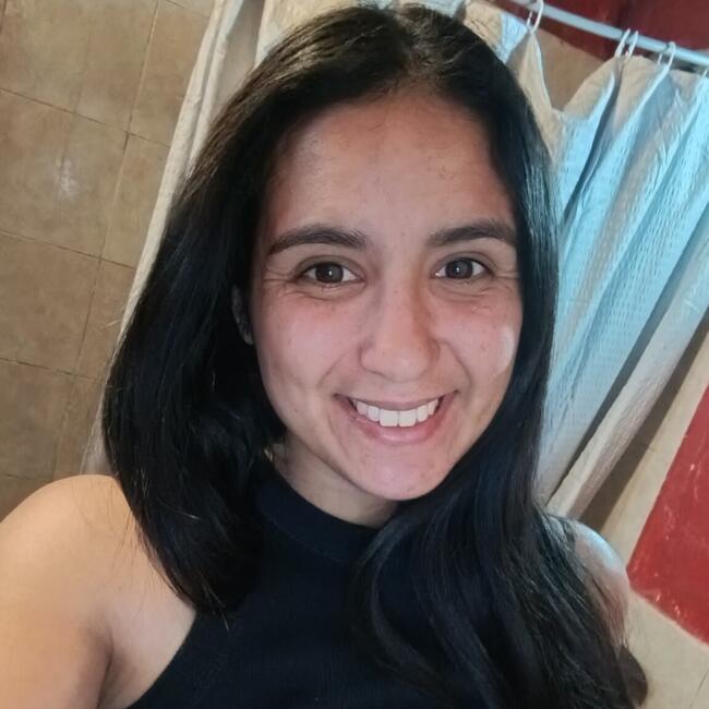 Babysitter in San Fernando: Evelyn