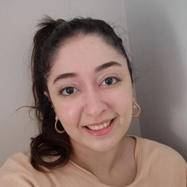 Babysitter in Istanbul: MELEK
