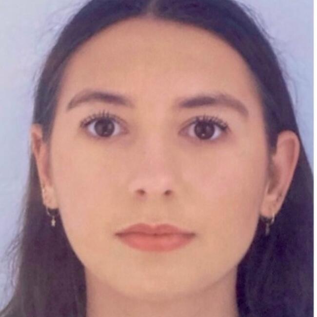 Babysitter in Cournonterral: Luisa