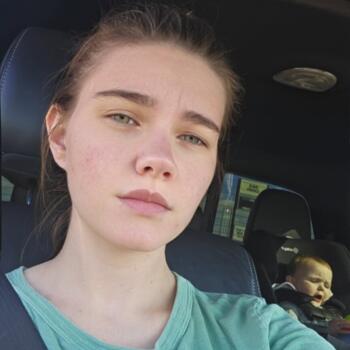 Babysitting job in Martinsburg: babysitting job Angel