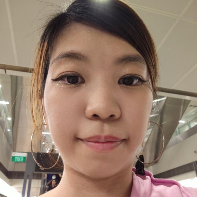 位于Singapore Island的临时保姆: Annetta