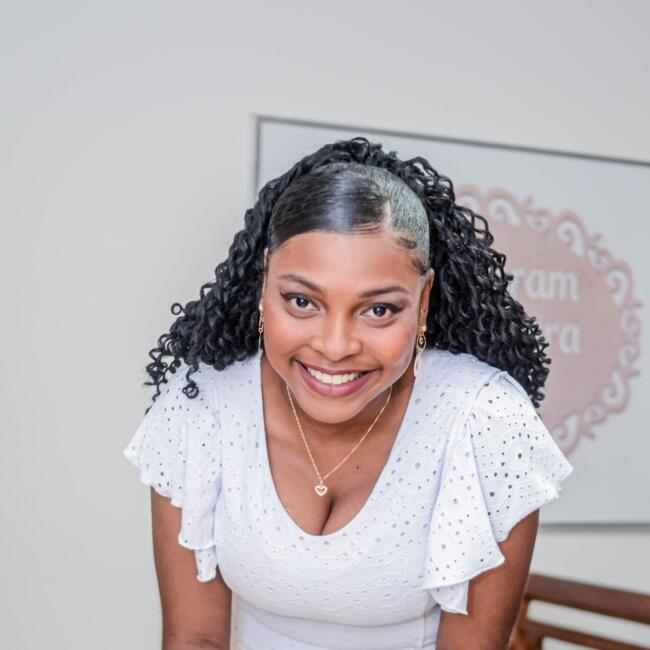 Babá em Salvador: Safira Souza