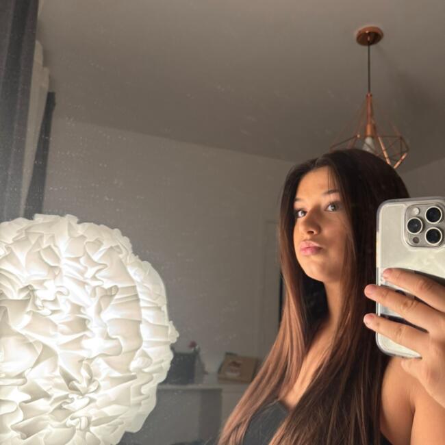 Babysitter in Cornas: Chloé