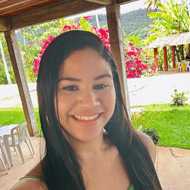 Babysitter in Fortaleza: Marília