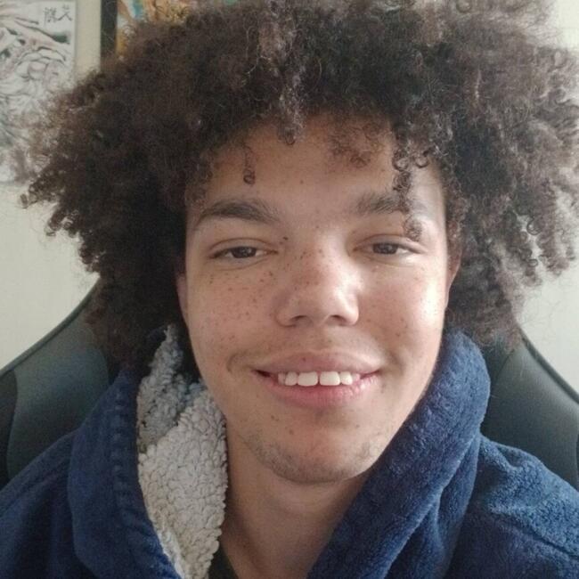 Babysitter in London: Lewis