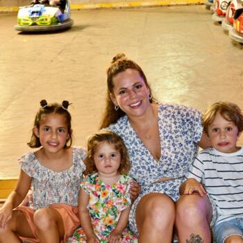 Babysitter Sunshine Coast: Elisa