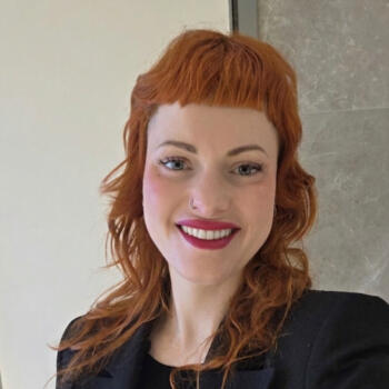 パリ のベビーシッター: Virgilie