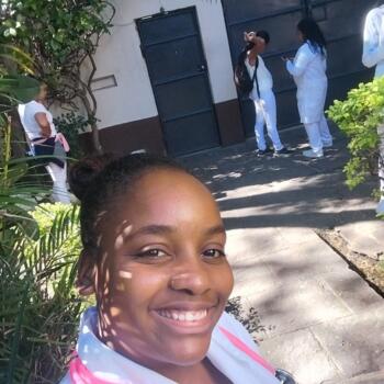 Babysitter Rio de Janeiro: Karen