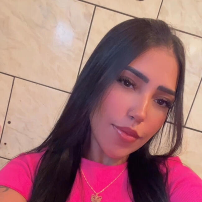 Babysitter in Goiânia: Danielle