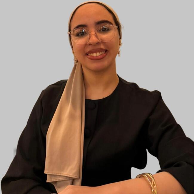Babysitter in Vienna: Hafsa