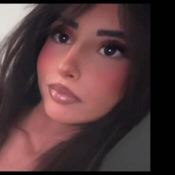 Babysitter in Saint-Etienne: Selin