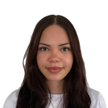 Babysitter in Leuggern: Esther Maria