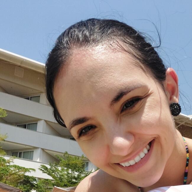 Emprego de babá em Brasília: Jaque