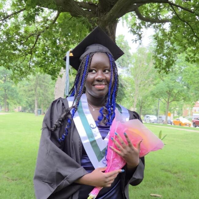 Babysitter in Guelph: Christine