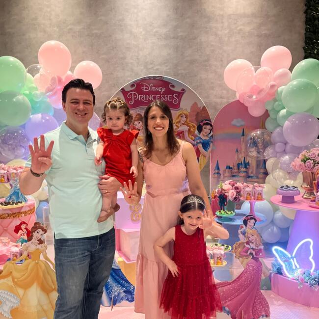 Babysitting job in São Paulo: Tatiana