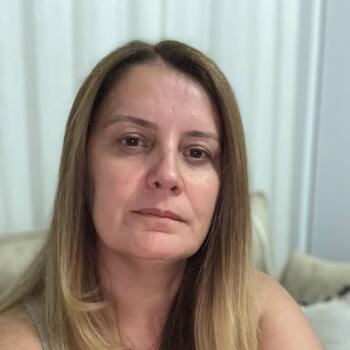 İstanbul bölgesinde bebek bakıcısı: Derya