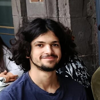 Babysitter in Niort: Giani