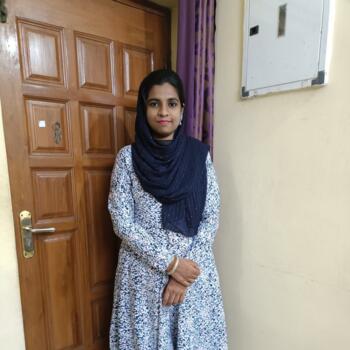 बेबीसिटर चेन्नई: Sahira