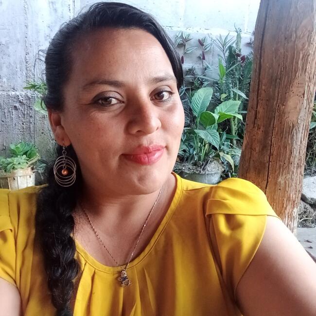 Niñera en Marcala: Linda