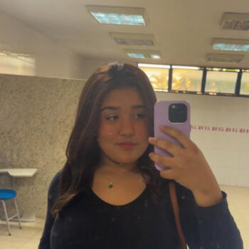 Babysitter in Jandira: Leticia