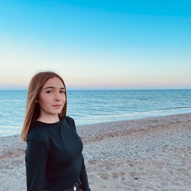 Niñera en Fuengirola: Sofia