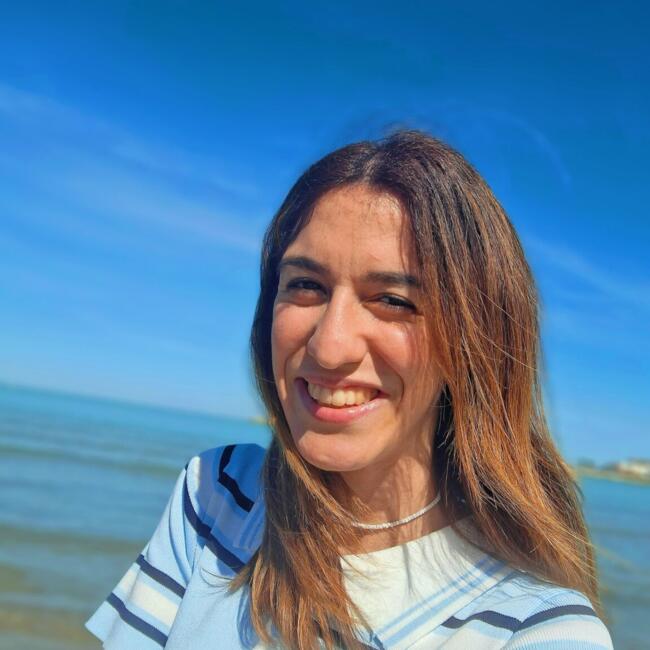 Babysitter in Pescara: Antonella