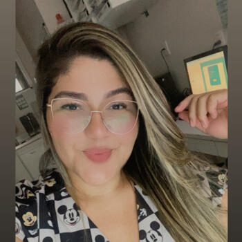 Babysitter Contagem: Isabela