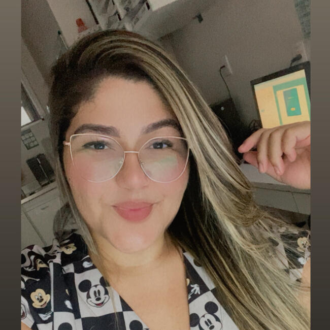 Babysitter in Contagem: Isabela
