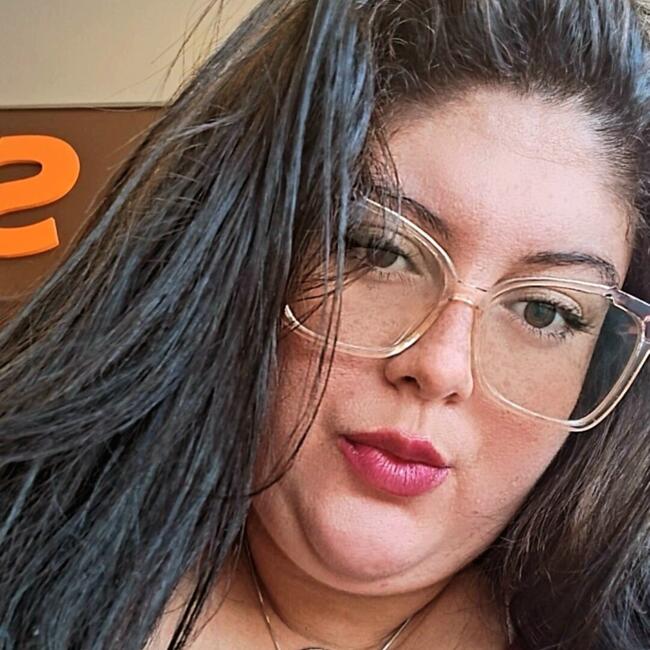 Babysitter in Mogi das Cruzes: Débora
