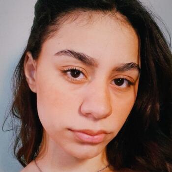 Babá em Embu das Artes: Geovana