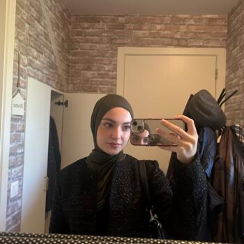 Babysitter in Bilzen: Markha