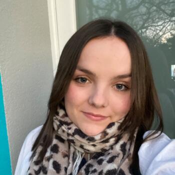 Babysitter in Saint-Brieuc: Lucie