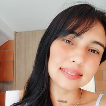 Niñera en Pereira: Jennifer