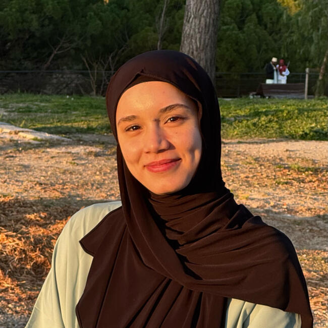 Babysitter in Terville: Rania