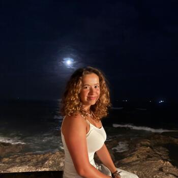 Babysitter in Porto: Sara