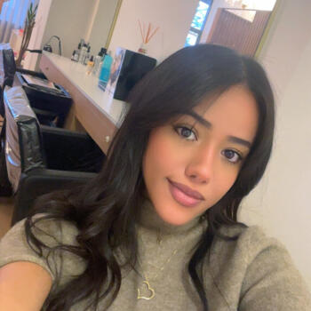 Babysitter em Vila Nova de Famalicão: Allana