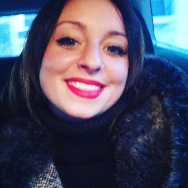 Babysitter in Fontaine-l'Évêque: Celia