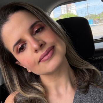Família Joinville: Débora