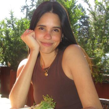 Baby-sitter in Vancouver: Majo