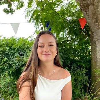 Babysitter in Parua Bay: Therese Tess