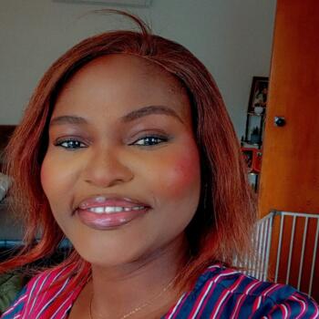 Babysitter Palmerston North: Oluwadamilola