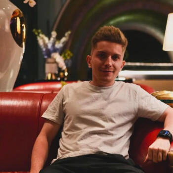 Babysitting job in Cluj-Napoca: babysitting job Mihai