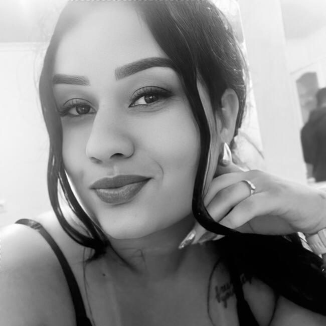 Babysitter in Arrentela: Leticia