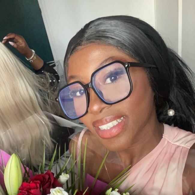 Babysitter in Carrières-sur-Seine: Maria